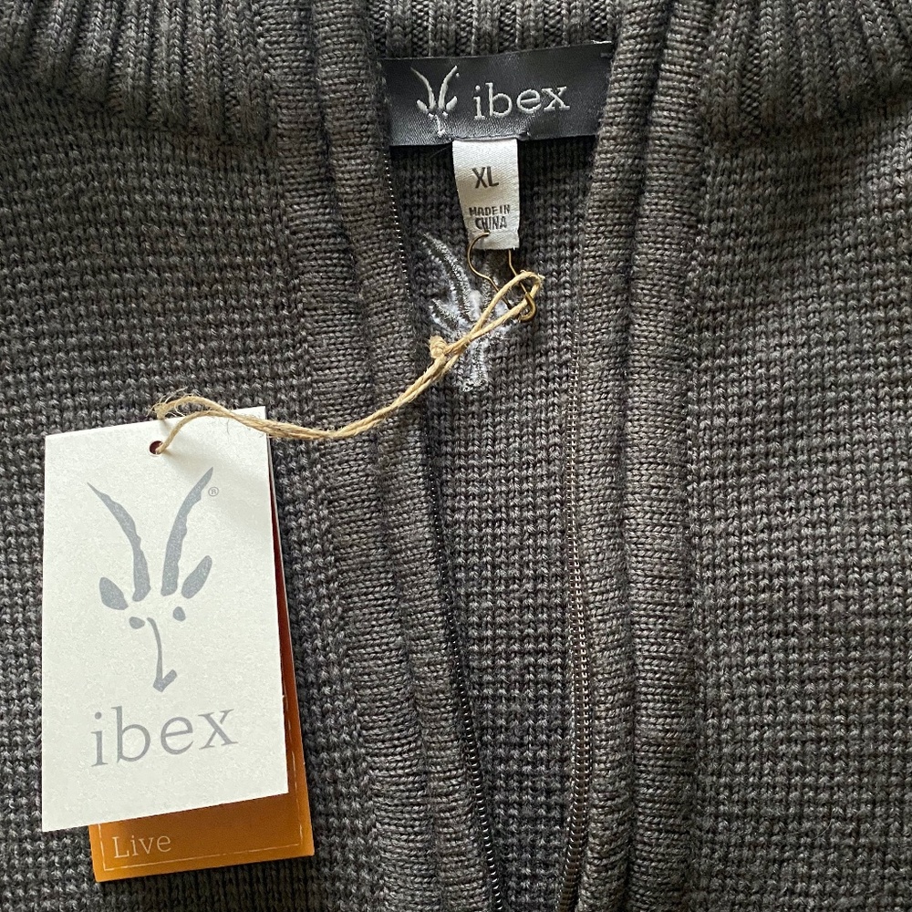 ibex (NEW/UNWORN) Men's XL Wool Optimus Guide Sweater (Dark Slate).